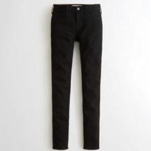 Low rise skinny jeans
